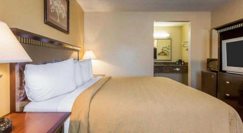 Quality Inn Сан-Бернардино Экстерьер фото