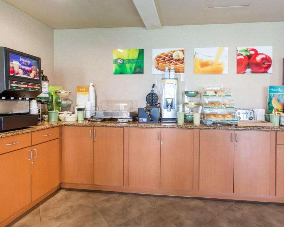 Quality Inn Сан-Бернардино Экстерьер фото